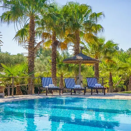 Villa Son Monserrat, *