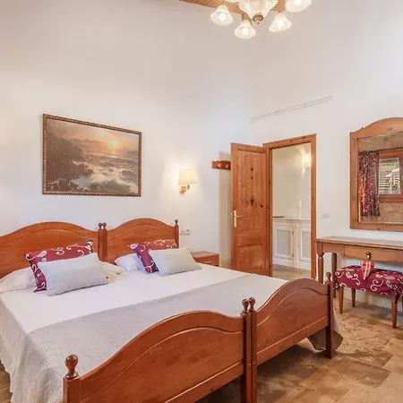 Villa Son Monserrat,